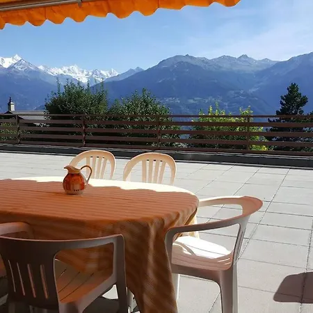 Sunny 2 Bedroom W Large Terrace, Stunning Views & Pool Crans-Montana Exterior photo